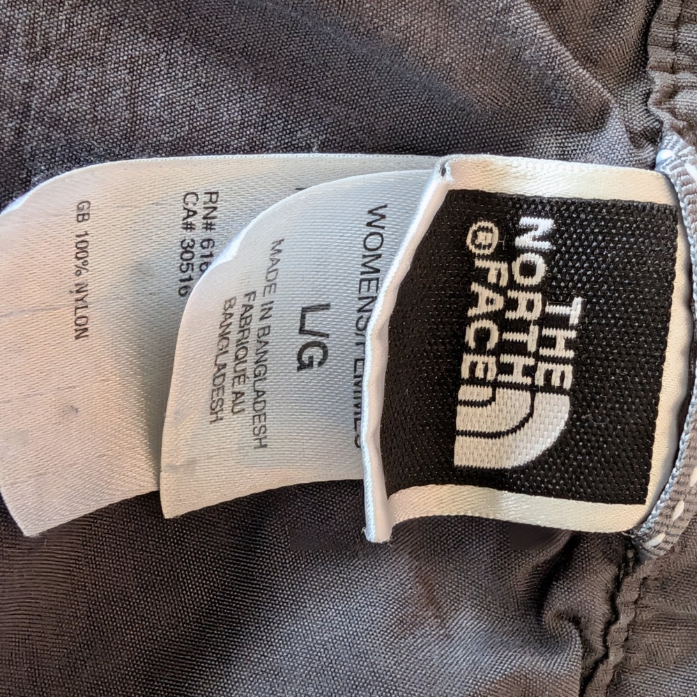 The North Face Women's size L Gray‎ Hiking Pants Zippered Pockets Drawstring - Picture 4 of 7